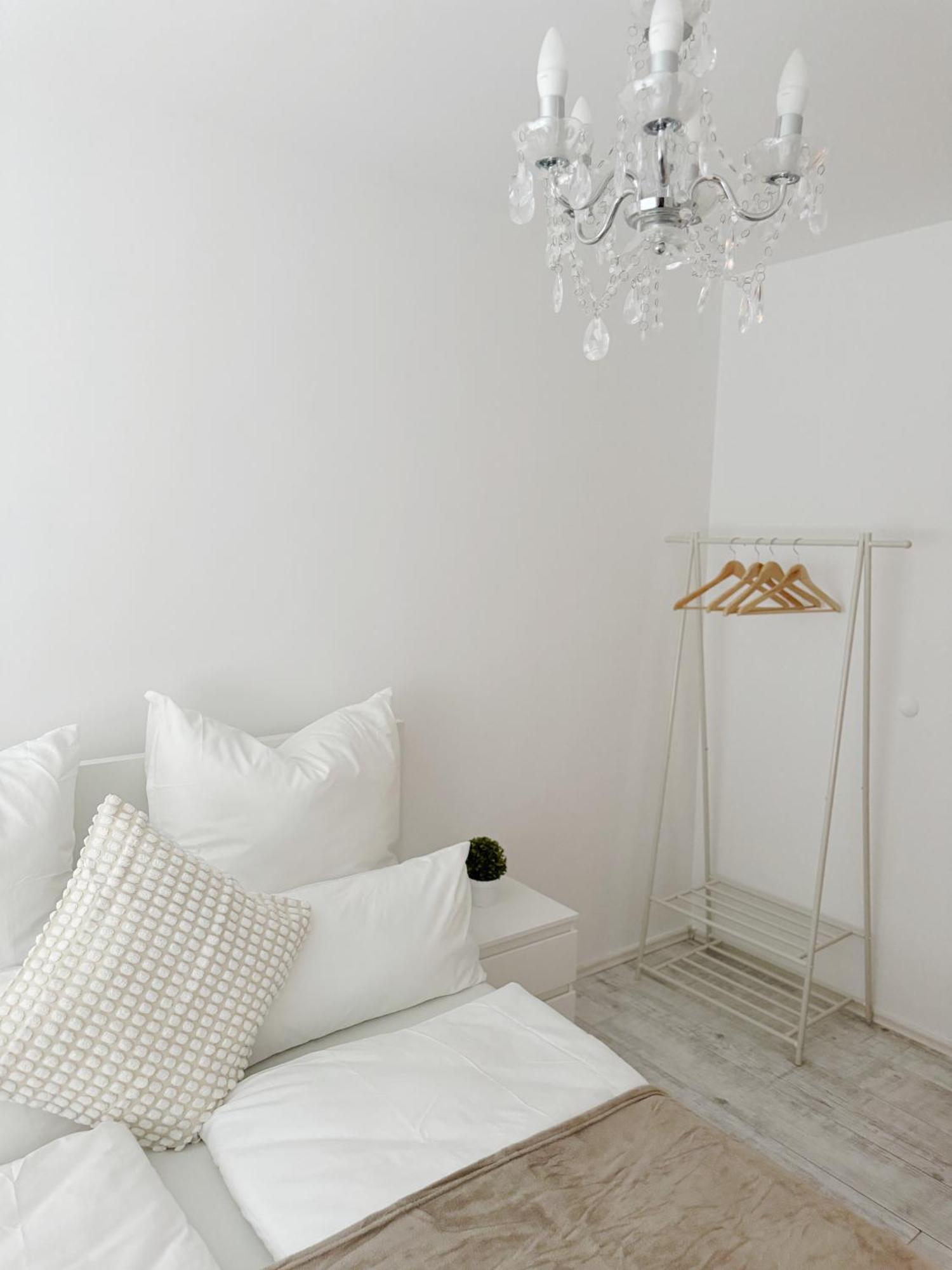 90M2 I Central I Netflix I Wifi I Free Parking I Lia Apartments Ганновер Экстерьер фото